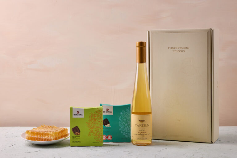 ירדן HeightsWine, חלת דבש, ריבועי שוקולד מריר וריבועי שוקולד לבן.